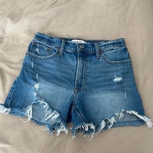 High Rise Mom Shorts 4"